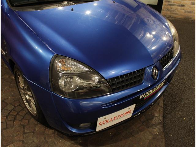 クリオ RS2.0 16V Jean Ragnotti 左ハンドル 5速MT車 ファブリックシート 社外AW オプションエアコン付き 限定300台(22枚目)