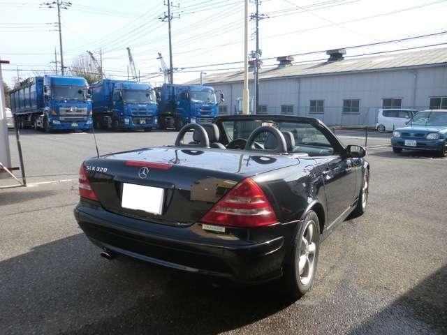 SLK320 ブラック(6枚目)