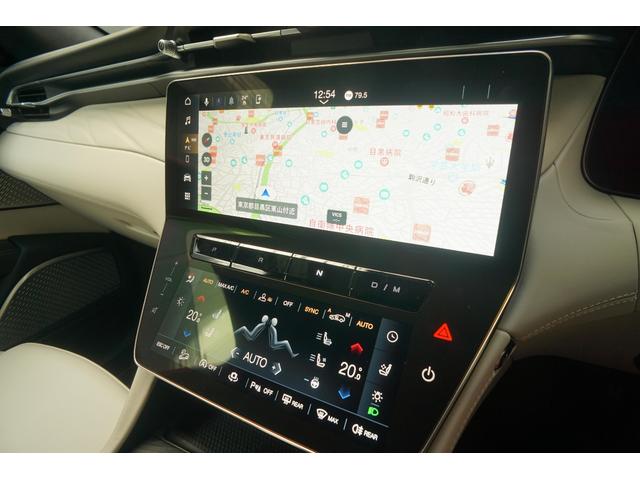 グレカーレ モデナ　４ＷＤ　ベンチレーション　ＯＰ２１インチ　ステアリングヒーター（27枚目）