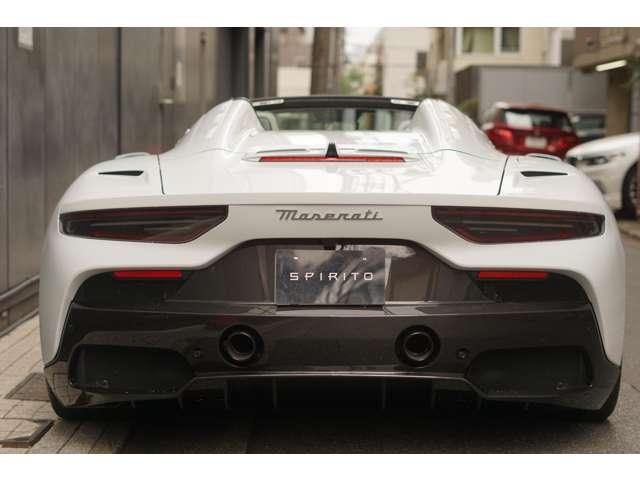 MC20チェロ 3.0 1オーナー エクステリアインテリアカーボン ハイプレミアムサウンド アルカンターラギアッチョ ADASPKG リフター(11枚目)