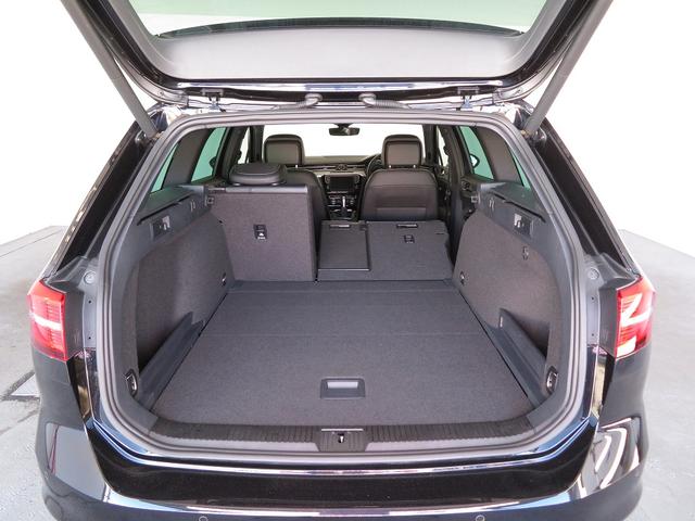 TSI R-Line 19AW パノラマR 黒革 認定中古車(10枚目)
