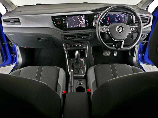 ポロ ＴＳＩハイライン　禁煙車　セーフティパッケージ　ＬＥＤライト　デジタルメーター　アダプティブクルーズコントロール　パークアシスト　ディスカバープロ　ＥＴＣ　バックカメラ　アップルカープレイ　アンドロイドオート（27枚目）