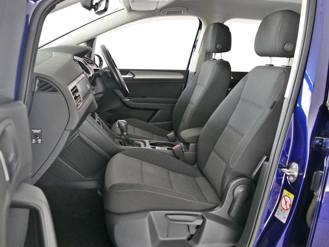 ゴルフトゥーラン ＴＳＩ　コンフォートライン　当社下取り　禁煙使用　３列シート　ＬＥＤライト　アダプティブクルーズ　ディスカバープロパッケージ　ＥＴＣ　バックカメラ（19枚目）