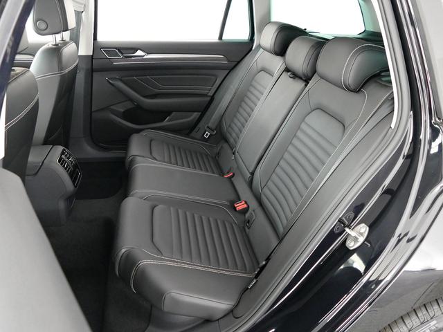 パサートヴァリアント TDIエレガンスアドバンス トラベルアシスト レザーシートパッケージ マトリックスLEDライト パークアシスト アラウンドビューカメラ 電動テールゲート ETC アップルカープレイ 禁煙車(22枚目)