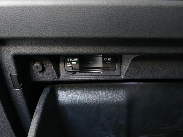 ゴルフ ｅＴＳＩアクティブ　テクノロジーＰＫＧ　ＩＱ．ＬＥＤヘッドライト　トラベルアシスト　ＡＣＣ　純正ナビ　ｃａｒｐｌａｙ対応　バックカメラ　障害物センサー　デジタルメーター　ドライブレコーダー　禁煙使用　ワンオーナー（36枚目）