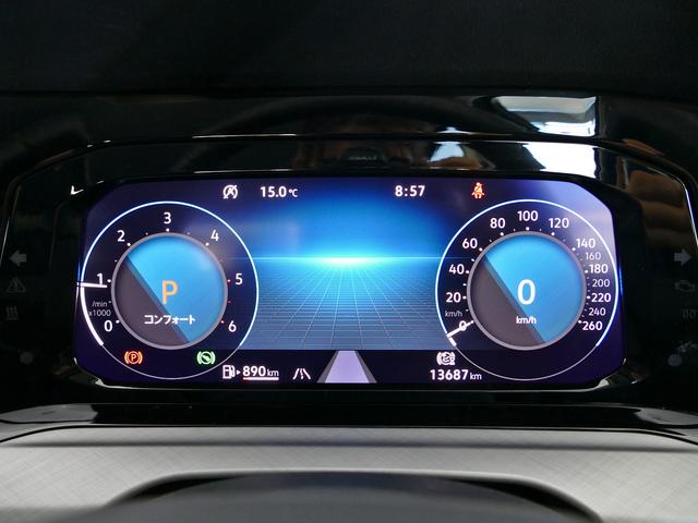 ゴルフ ＴＤＩアクティブアドバンス　プラチナムエディション　パークアシスト　トラベルアシスト　マトリックスＬＥＤライト　デジタルメーター　アダプティブクルーズ　レーンキープアシスト　ＥＴＣ　バックカメラ　アップルカープレイ　禁煙車（8枚目）