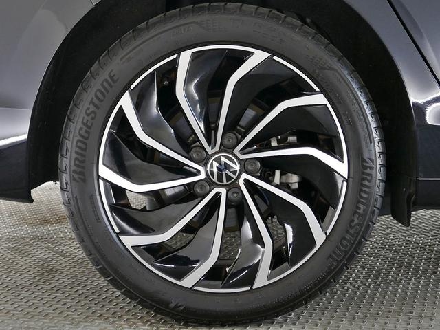 ゴルフ ＴＤＩアクティブアドバンス　プラチナムエディション　パークアシスト　トラベルアシスト　マトリックスＬＥＤライト　デジタルメーター　アダプティブクルーズ　レーンキープアシスト　ＥＴＣ　バックカメラ　アップルカープレイ　禁煙車（34枚目）