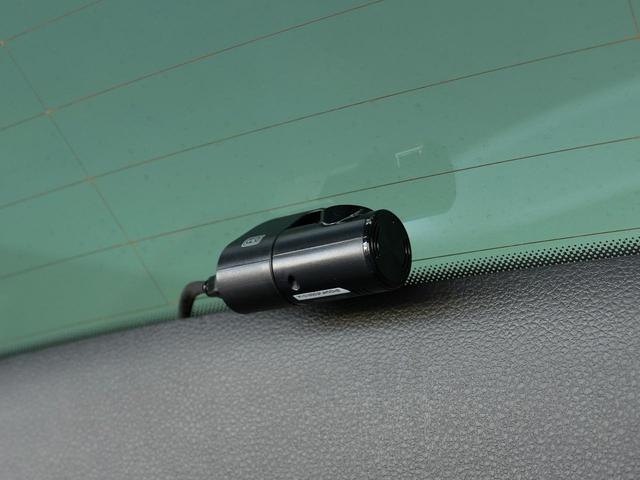 ゴルフ TSIコンフォートライン マイスター 禁煙車 パークアシスト ブラインドスポットモニター リヤトラフィックアラート LEDライト デジタルメーター アダプティブクルーズ レーンキープアシスト ETC バックカメラ アップルカープレイ(12枚目)