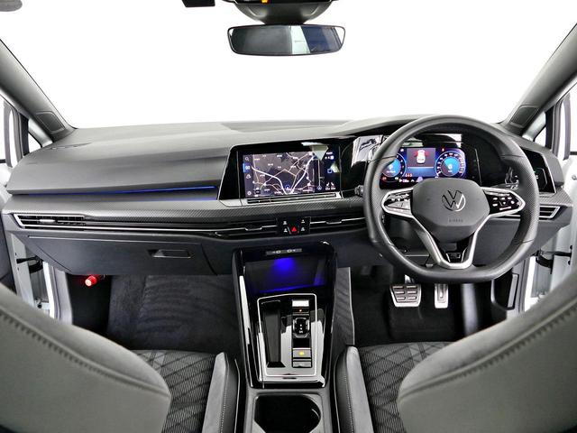 ゴルフ ｅＴＳＩ　Ｒライン　プラチナムエディション　トラベルアシスト　ＩＱライト　デジタルコクピット　ヘッドアップディスプレイ　アダプティブクルーズ　レーンキープ　純正１８インチアルミ　ディスプレイオーディオ　ＥＴＣ　バックカメラ　アップルカープレイ（35枚目）