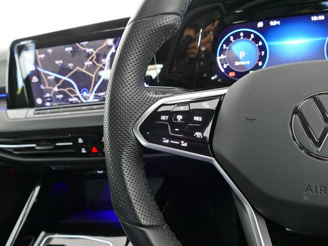 ゴルフ ｅＴＳＩ　Ｒライン　プラチナムエディション　トラベルアシスト　ＩＱライト　デジタルコクピット　ヘッドアップディスプレイ　アダプティブクルーズ　レーンキープ　純正１８インチアルミ　ディスプレイオーディオ　ＥＴＣ　バックカメラ　アップルカープレイ（40枚目）