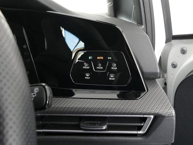 ゴルフ ｅＴＳＩ　Ｒライン　プラチナムエディション　トラベルアシスト　ＩＱライト　デジタルコクピット　ヘッドアップディスプレイ　アダプティブクルーズ　レーンキープ　純正１８インチアルミ　ディスプレイオーディオ　ＥＴＣ　バックカメラ　アップルカープレイ（44枚目）