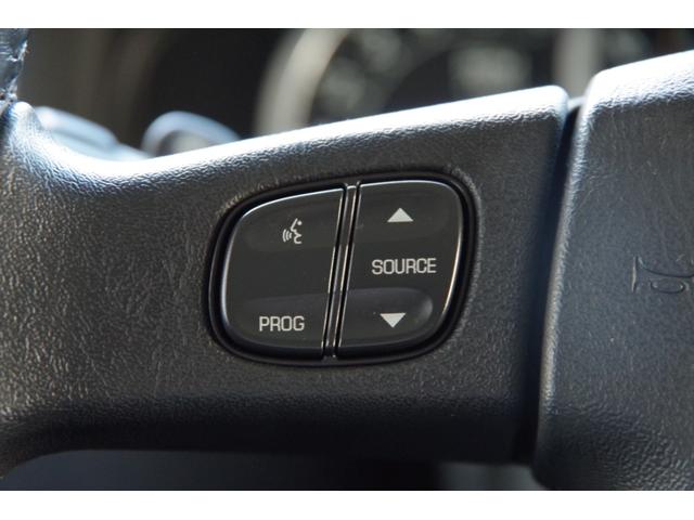 ラグジュアリーパッケージ 新車並行 メッキパーツ デイライト部フォグランプ化 ヘッドレストモニター×4 大型フリップダウンモニター LEDヘッドライト・フォグランプバルブ 4座シートヒーター ナビ SD Bluetooth(29枚目)