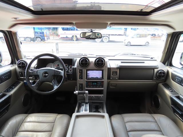 ハマーＨ２ タイプＧ　ディーラー車　バックカメラ　ＥＴＣ　レザーシート　社外メモリーナビ　Ｂｌｕｅｔｏｏｔｈ　フルセグ　シートヒーター　電動シート　１７インチＡＷ　ＢＯＳＥスピーカー　サンルーフ　オートライト　３列シート（5枚目）