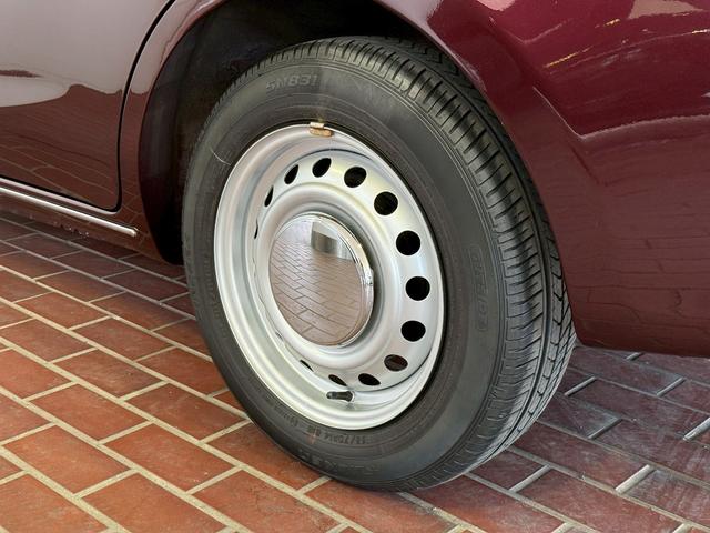 ビュート １２ＳＴ　メイクアップ車　クラシックインパネ　横滑り防止　レザーシートカバーメッキバンパー　ＡＣ　ＡＭ／ＦＭ　ＡＵＸ　横滑り防止機能　　クラシックホイール　パワーサイドミラー（43枚目）