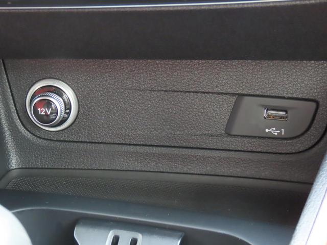 Ｑ２ ３０ＴＦＳＩスポーツ　ワンオーナー　禁煙車　ＯＰカラー　アイドリングストップ　横滑り防止　　ＬＥＤヘッドライト　バックカメラ　ＥＴＣ２．０　Ｂｌｕｅｔｏｏｔｈ　フルセグ　ＣＤ　ＤＶＤ　ドライブレコーダー　シートヒーター（32枚目）