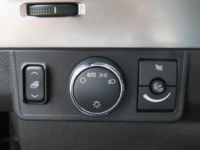 ハマーＨ２ ラグジュアリーパッケージ　後期モデル　新車並行　ブラックレザーシート　シートヒーター　サンルーフ　電動サイドステップ　バックカメラ　後席モニター　３列シート　ナビ　フルセグ　オートライト　オートエアコン　社外２２インチＡＷ（26枚目）