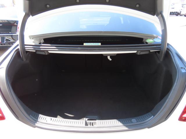 Ｅクラス Ｅ２５０　アバンギャルド　スポーツ　ワンオーナー　アラウンドビューモニター　ハーフレザーシート　フルセグ　Ｂｌｕｅｔｏｏｔｈ　ＥＴＣ２．０　横滑り防止　シートヒーター　オートライト　電動シート　クルーズコントロール　パワーバックドア（17枚目）