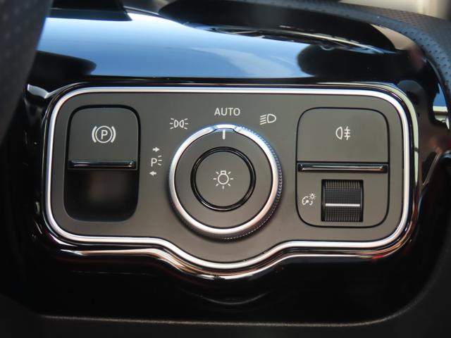 ＣＬＡクラス ＣＬＡ４５　Ｓ　４マチック＋　ワンオーナー　レザーシート　シートヒーター　ナビ　フルセグ　Ｂｌｕｅｔｏｏｔｈ　ＵＳＢ　ＥＴＣ２．０　３６０°カメラ　シートヒーター　オートライト　レーンキープアシスト　ブラインドスポットモニター（29枚目）
