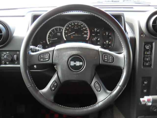 ハマーＨ２ タイプＧ　正規ディーラー車　３列シート　左ハンドル　バックカメラ　ＥＴＣ　レザーシート　サンルーフ　オートライト　オートエアコン　シートヒーター　電動シート　社外ＳＤナビ　フルセグ　ＥＴＣ　Ｂｌｕｅｔｏｏｔｈ（11枚目）