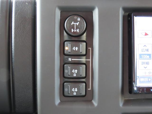 ハマーＨ２ タイプＧ　正規ディーラー車　３列シート　左ハンドル　バックカメラ　ＥＴＣ　レザーシート　サンルーフ　オートライト　オートエアコン　シートヒーター　電動シート　社外ＳＤナビ　フルセグ　ＥＴＣ　Ｂｌｕｅｔｏｏｔｈ（26枚目）