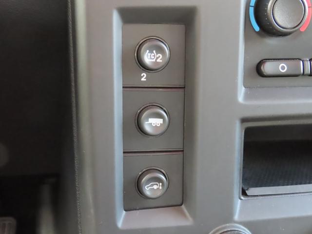 ハマーＨ２ タイプＧ　正規ディーラー車　３列シート　左ハンドル　バックカメラ　ＥＴＣ　レザーシート　サンルーフ　オートライト　オートエアコン　シートヒーター　電動シート　社外ＳＤナビ　フルセグ　ＥＴＣ　Ｂｌｕｅｔｏｏｔｈ（27枚目）