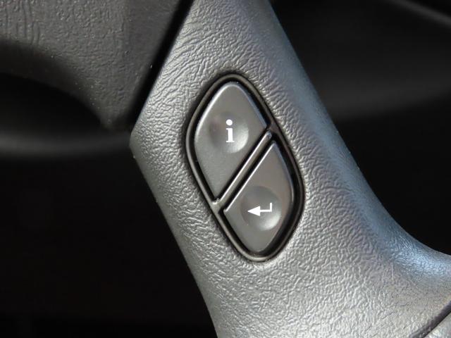 ハマーＨ２ タイプＧ　正規ディーラー車　３列シート　左ハンドル　バックカメラ　ＥＴＣ　レザーシート　サンルーフ　オートライト　オートエアコン　シートヒーター　電動シート　社外ＳＤナビ　フルセグ　ＥＴＣ　Ｂｌｕｅｔｏｏｔｈ（33枚目）