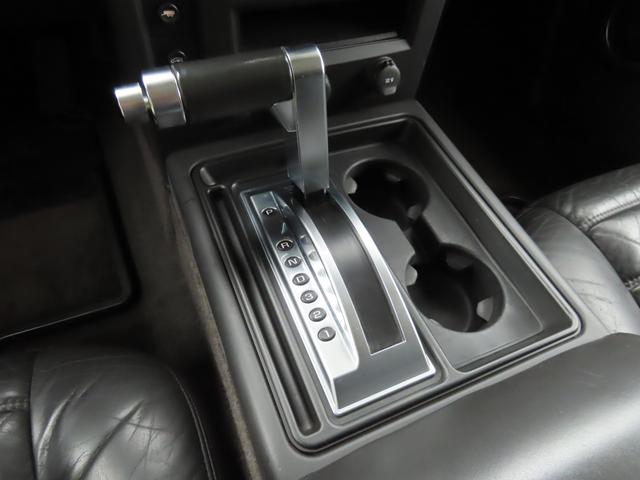 ハマーＨ２ タイプＧ　ディーラー車　左ハンドル　ＥＴＣ　バックカメラ　ドライブレコーダー　社外メモリーナビ　フルセグ　後席モニター　　Ｂｌｕｅｔｏｏｔｈ　レザーシート　電動シート　シートヒーター　社外マフラー　サンルーフ（15枚目）