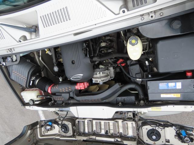 ハマーＨ２ タイプＧ　ディーラー車　左ハンドル　ＥＴＣ　バックカメラ　ドライブレコーダー　社外メモリーナビ　フルセグ　後席モニター　　Ｂｌｕｅｔｏｏｔｈ　レザーシート　電動シート　シートヒーター　社外マフラー　サンルーフ（20枚目）