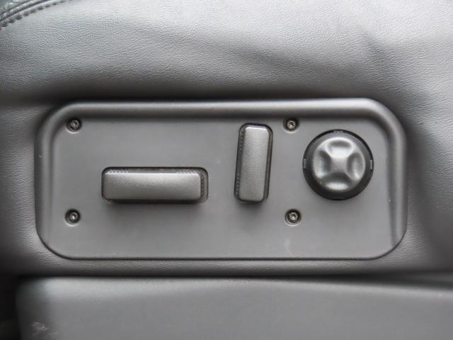 ハマーＨ２ タイプＧ　ディーラー車　左ハンドル　ＥＴＣ　バックカメラ　ドライブレコーダー　社外メモリーナビ　フルセグ　後席モニター　　Ｂｌｕｅｔｏｏｔｈ　レザーシート　電動シート　シートヒーター　社外マフラー　サンルーフ（22枚目）