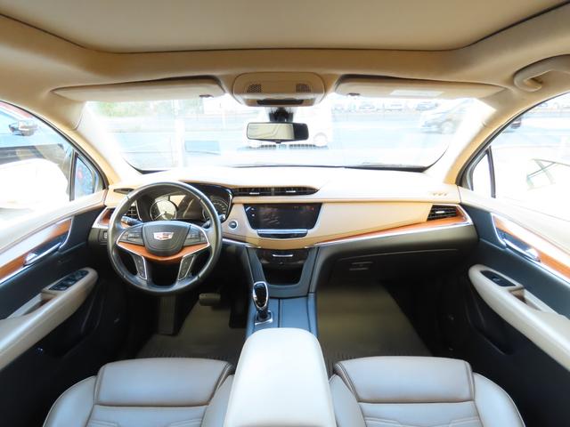 キャデラックＸＴ５クロスオーバー プラチナム　横滑り防止　障害物センサー　バックカメラ　全周囲カメラ　シートヒーター　シートエアコン　ステアリングヒーター　ＥＴＣ　Ｂｌｕｅｔｏｏｔｈ　ａｐｐｌｅｃａｒｐｌａｙ　ａｎｄｒｏｉｄａｕｔｏ　サンルーフ（6枚目）