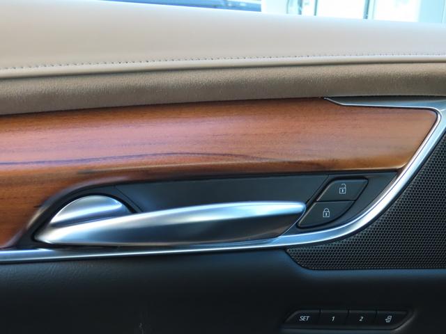 キャデラックＸＴ５クロスオーバー プラチナム　横滑り防止　障害物センサー　バックカメラ　全周囲カメラ　シートヒーター　シートエアコン　ステアリングヒーター　ＥＴＣ　Ｂｌｕｅｔｏｏｔｈ　ａｐｐｌｅｃａｒｐｌａｙ　ａｎｄｒｏｉｄａｕｔｏ　サンルーフ（38枚目）