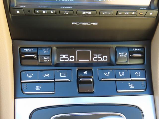 ケイマン Ｓ　アイドリングストップ　バックカメラ　ＥＴＣ　前後ドライブレコーダー　横滑り防止　シートヒーター　ハーフレザーシート　パドルシフト　フルセグ　Ｂｌｕｅｔｏｏｔｈ　オートライト（13枚目）