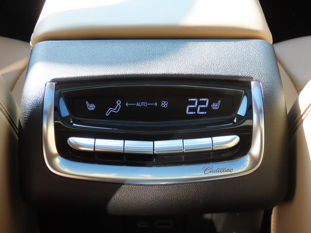キャデラックXT6 プラチナム アイドリングストップ バックカメラ シートヒーター シートエアコン ステアリングヒーター ETC ドラレコ レザーシート 3列シート サンルーフ applecarplay androidauto(22枚目)