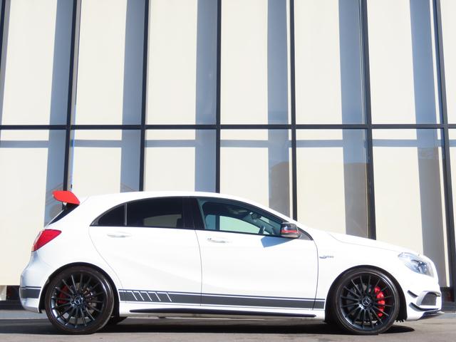 Aクラス A45 4マチック エディション1 専用エアロパーツ AMGスポーツストライプ専用デカール AMGパフォーマンスシート ETC2.0 バックカメラ 電動シート Bluetooth CD DVD シートヒーター 横滑り防止 パドルシフト(8枚目)