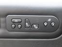 タイプＧ　三井物産ディーラー車　サンルーフ　レザーシート　３列シート　シートヒーター　電動シート　サイドステップ　ＥＴＣ　バックカメラ　オートライト　ＭＫＷクローム２０インチＡＷ　オートエアコン　ナビ　地デジ（25枚目）