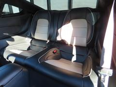 ������ư�֤ϡ������ͤ�̴����˾����Ӥ�ͭ����ڤ�������ޤŤ�������䡦�����ӥ����̤��ƼҲ�˹׸���³���ޤ���������Ū�ʥ���ޤ˾���Ӥ򡢤��¿���ο͡������������פ��줬������ư�֤θ����Ǥ��� 7