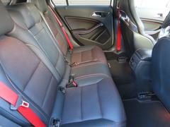 ������ư�֤ϡ������ͤ�̴����˾����Ӥ�ͭ����ڤ�������ޤŤ�������䡦�����ӥ����̤��ƼҲ�˹׸���³���ޤ���������Ū�ʥ���ޤ˾���Ӥ򡢤��¿���ο͡������������פ��줬������ư�֤θ����Ǥ��� 6