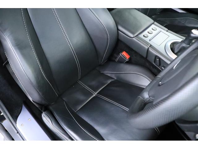 V8ヴァンテージ クーペ 6MT 正規D車 黒革(6枚目)