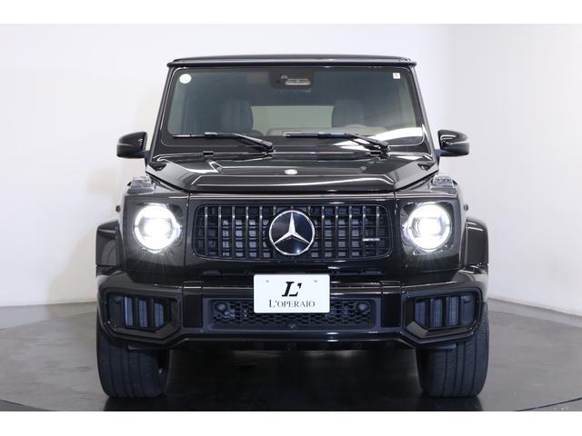 Ｇクラス Ｇ６３　ローンチエディション　グレー／黒革　純正２１インチＡＷ　ナイトＰＫＧ　スモークＬＥＤライト　サンルーフ　カーボントリム　ダイヤモンドステッチ　マッサージ機能　ベンチレーター　ブルメスター　ＭＭＢＵＸ　ＡＲナビ　全周囲カメラ（14枚目）
