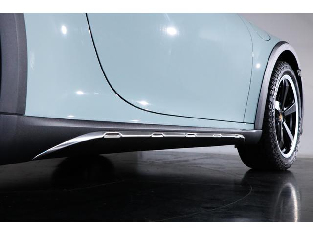９１１ ９１１ダカール　ＰＤＫ　右ハンドル　正規ディーラー車　限定２５００台　走行４５０ｋｍ　スポーツクロノ　カーボンルーフ　Ｂｕｒｍｅｓｔｅｒサラウンドサウンドシステム【新車保証令和９年３月迄】（15枚目）