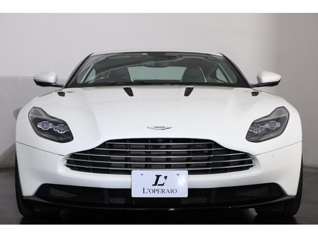 ＤＢ１１ ベースグレード　ＡＭＬカラー　モーニングフロストホワイト　純正２０インチアルミ　ベンチレーター　シートヒーター　アイスモカステッチ　パドルシフト　自動防眩ミラー　Ｂ＆Ｏ　純正ＨＤＤナビ　全周囲カメラ　地デジ　ＥＴＣ（17枚目）