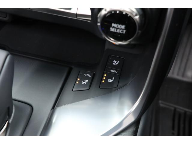ＬＸ ＬＸ７００ｈ　オーバートレイル＋　黒革　純正１８インチアルミ　前後デフロック　ムーンルーフ　ＬＥＤヘッドライト　リアエンタメ　マークレビンソン　マッサージ機能　前後ベンチレーター　アドバンスドパーク　純正ＳＤナビ　地デジ　全周囲カメラ（46枚目）