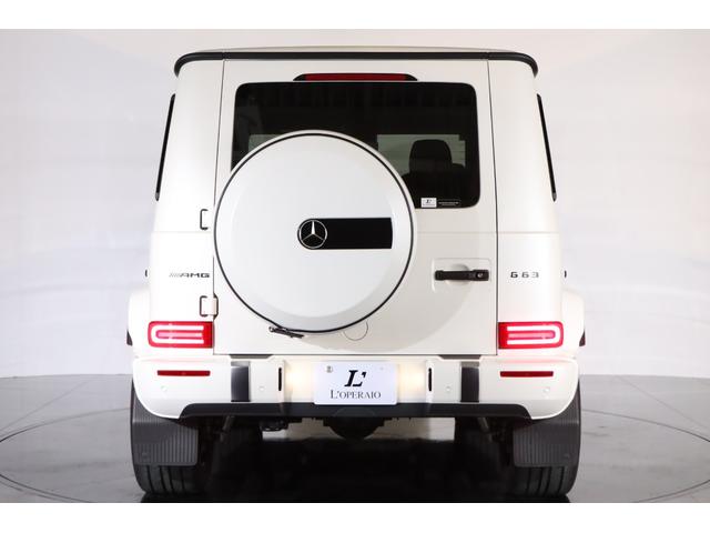 Ｇクラス Ｇ６３　有償色　黒×グレー革　マヌファクトゥーアプログラム＋　純正２１インチアルミ　サンルーフ　ＬＥＤヘッドライト　ダイヤモンドステッチ　マッサージ機能　ベンチレーター　前後シートヒーター　ブルメスター（19枚目）