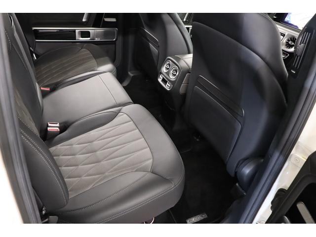 Ｇクラス Ｇ６３　有償色　黒×グレー革　マヌファクトゥーアプログラム＋　純正２１インチアルミ　サンルーフ　ＬＥＤヘッドライト　ダイヤモンドステッチ　マッサージ機能　ベンチレーター　前後シートヒーター　ブルメスター（29枚目）