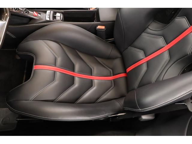 488スパイダー ベースグレード 左H 1オーナー 黒革 純正20インチアルミ フロントリフト レッドキャルパー キセノン カーボンステアリング/センターブリッジ/ドアパネル 七宝焼 純正HDDナビ バックカメラ 前後パークセンサー(10枚目)