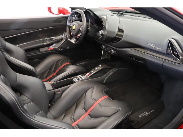488スパイダー ベースグレード 左H 1オーナー 黒革 純正20インチアルミ フロントリフト レッドキャルパー キセノン カーボンステアリング/センターブリッジ/ドアパネル 七宝焼 純正HDDナビ バックカメラ 前後パークセンサー(14枚目)