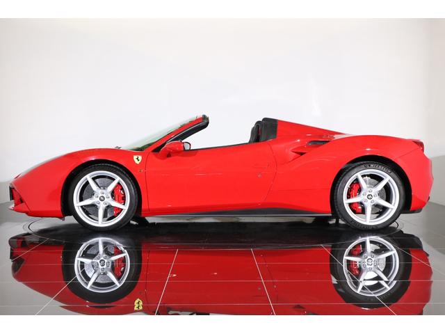 488スパイダー ベースグレード 左H 1オーナー 黒革 純正20インチアルミ フロントリフト レッドキャルパー キセノン カーボンステアリング/センターブリッジ/ドアパネル 七宝焼 純正HDDナビ バックカメラ 前後パークセンサー(51枚目)