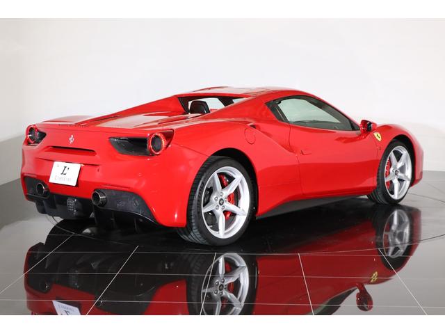 488スパイダー ベースグレード 左H 1オーナー 黒革 純正20インチアルミ フロントリフト レッドキャルパー キセノン カーボンステアリング/センターブリッジ/ドアパネル 七宝焼 純正HDDナビ バックカメラ 前後パークセンサー(54枚目)