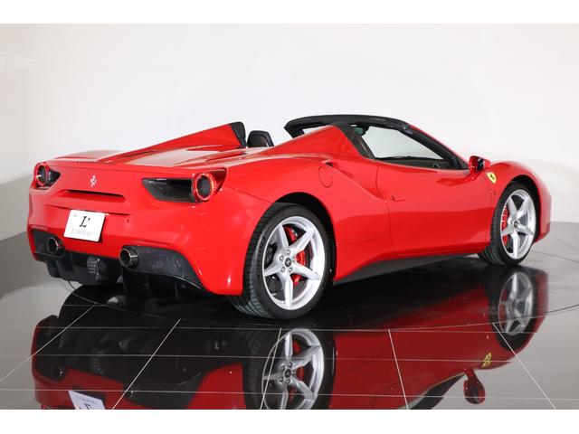 488スパイダー ベースグレード 左H 1オーナー 黒革 純正20インチアルミ フロントリフト レッドキャルパー キセノン カーボンステアリング/センターブリッジ/ドアパネル 七宝焼 純正HDDナビ バックカメラ 前後パークセンサー(56枚目)