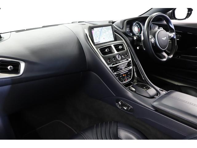 DB11 ローンチエディション ダークナイトレザー 純正20インチアルミ イエローキャリパー LEDヘッドライト ネクサスキルティング ベンチレーター シートヒーター タッチパッド B&O 純正HDDナビ 全周囲カメラ ETC(17枚目)